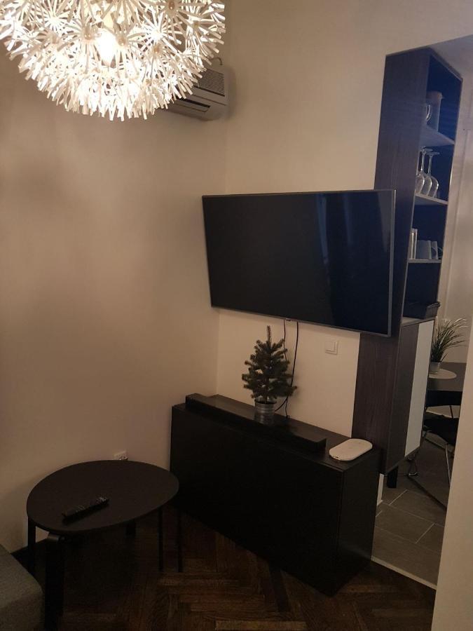 Balkan-Inn Parlament Lux Apartment Belgrado Exterior foto